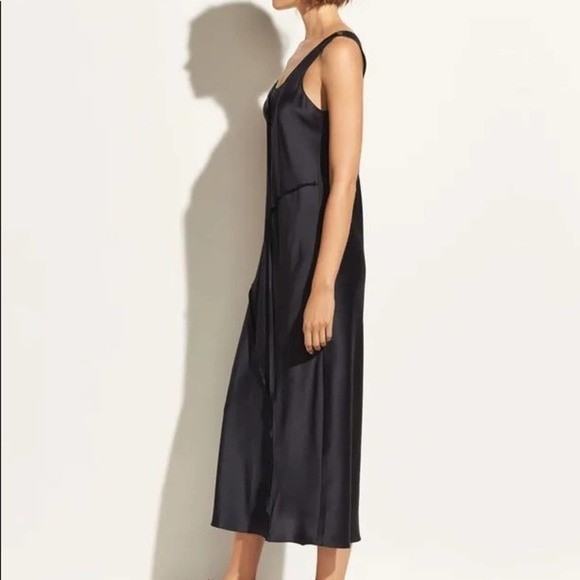 Vince Raw Edge Navy Silk Tank Dress Size Medium - Picture 2 of 11